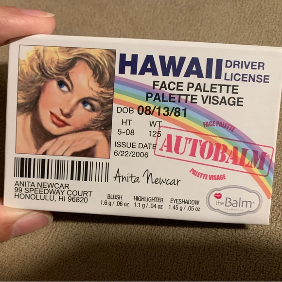 TheBalm Hawaii Autobalm palette - Picture 1 of 4